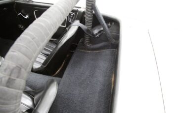 Austin-healey-Sprite-1966-Old-English-White-Black-7