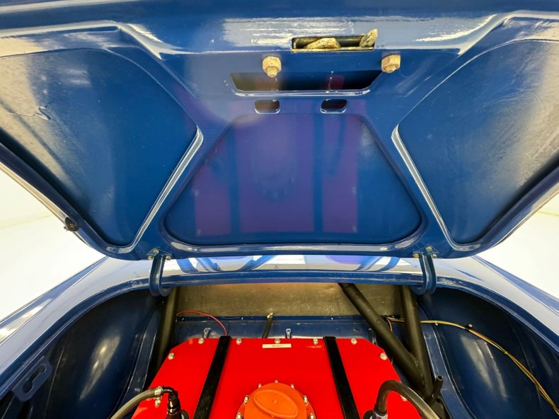 Austin-healey-Sprite-1967-Blue-Red-10