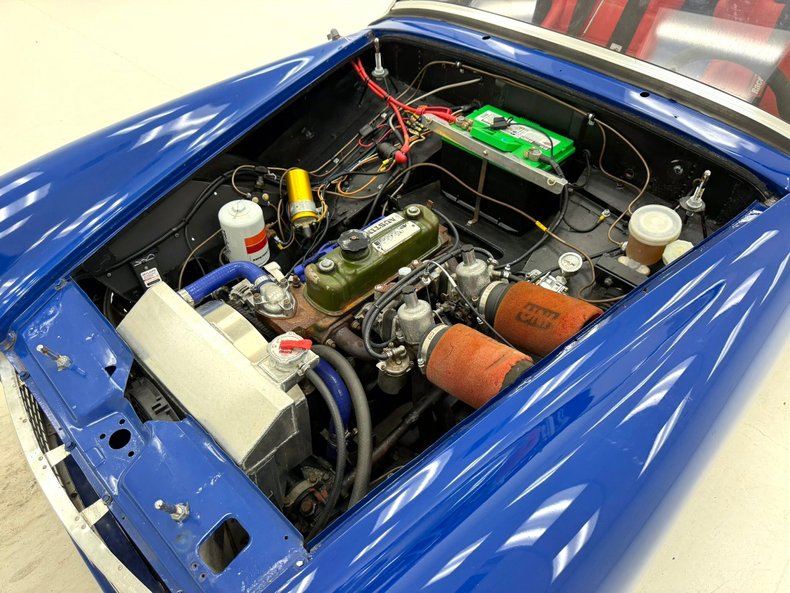 Austin-healey-Sprite-1967-Blue-Red-38