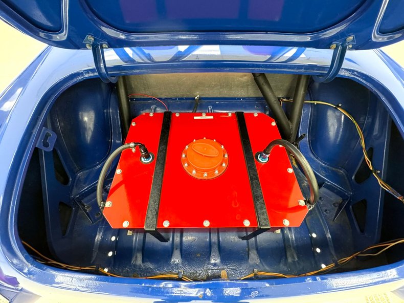 Austin-healey-Sprite-1967-Blue-Red-40