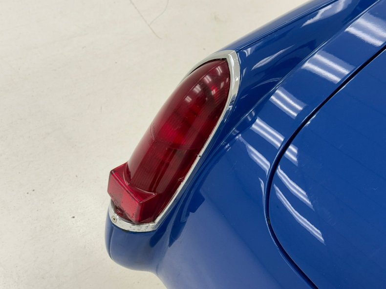 Austin-healey-Sprite-1967-Blue-Red-9