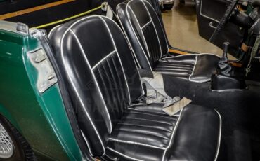Austin-healey-Sprite-1967-Green-Black-11