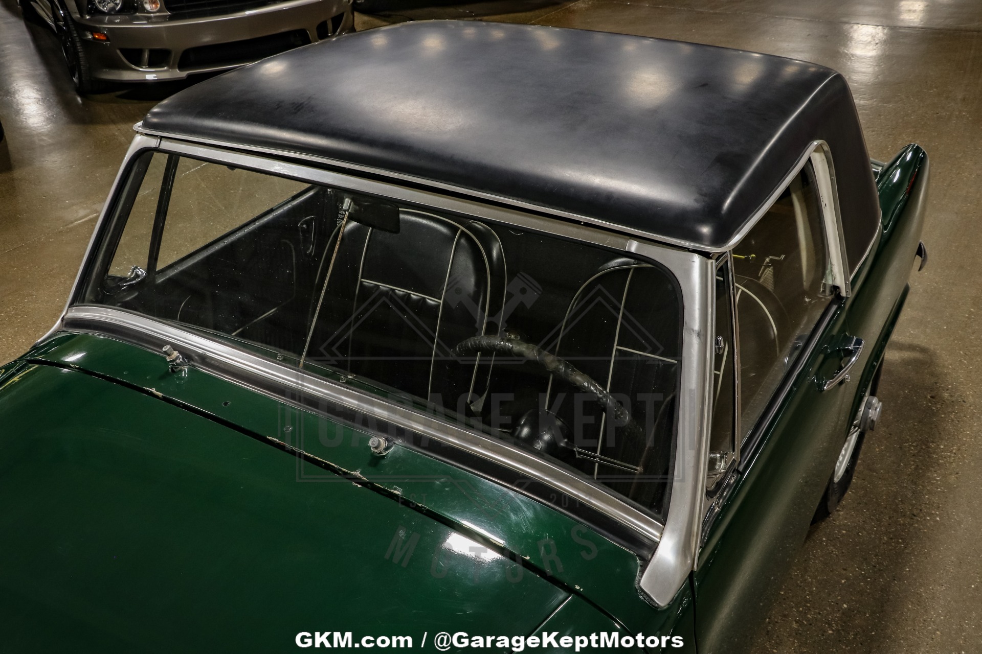 Austin-healey-Sprite-1967-Green-Black-33