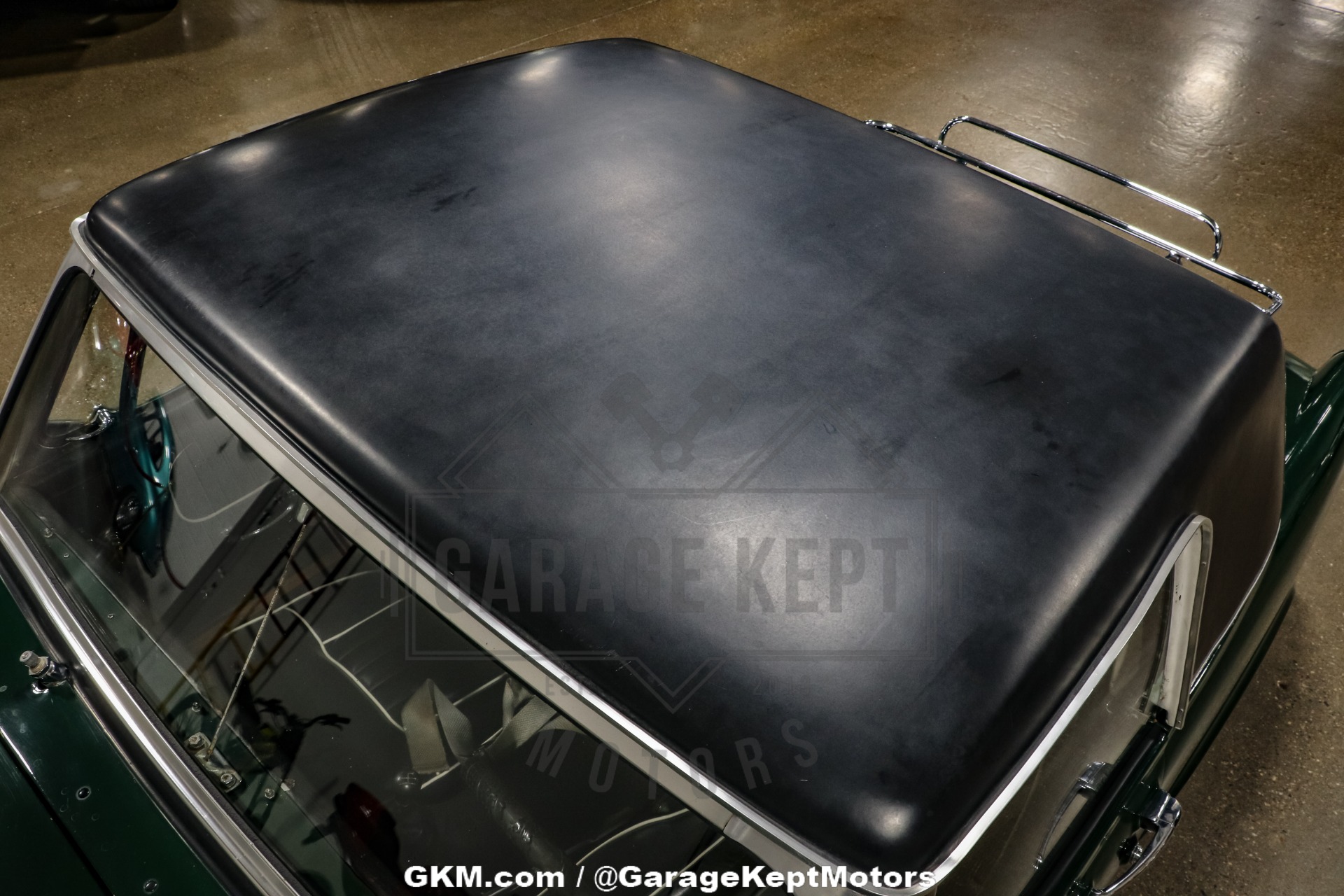 Austin-healey-Sprite-1967-Green-Black-48