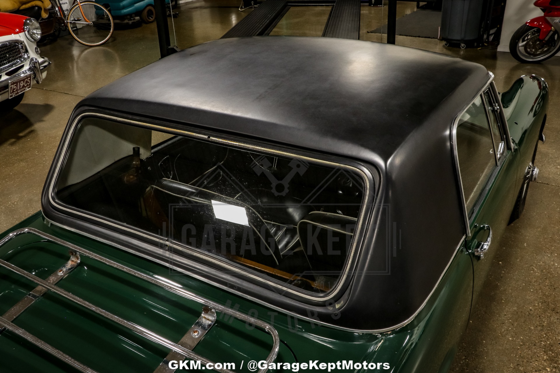 Austin-healey-Sprite-1967-Green-Black-9