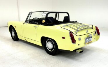 Austin-healey-Sprite-1969-Sunshine-Yellow-Black-1