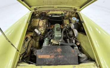 Austin-healey-Sprite-1969-Sunshine-Yellow-Black-22