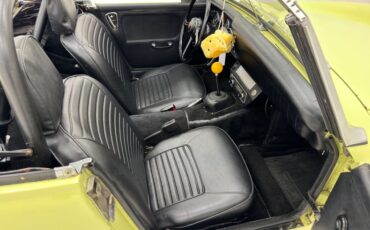 Austin-healey-Sprite-1969-Sunshine-Yellow-Black-34