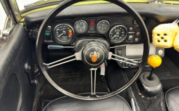 Austin-healey-Sprite-1969-Sunshine-Yellow-Black-36