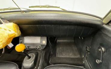 Austin-healey-Sprite-1969-Sunshine-Yellow-Black-40