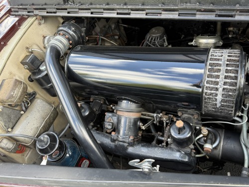 Bentley-R-type-1953-Burgundy-Tan-3