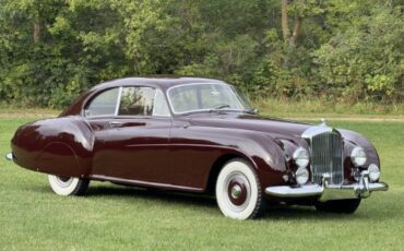 Bentley-R-type-1953-Burgundy-Tan-4