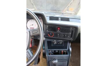 Bmw-320i-1983-Bahama-Beige-Beige-5