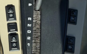 Bmw-5-series-1983-White-Beige-4