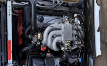 Bmw-5-series-1983-White-Beige-5