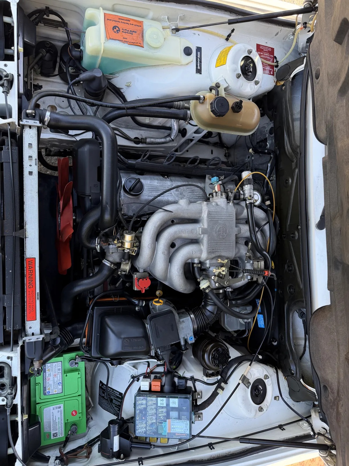 Bmw-5-series-1983-White-Beige-5