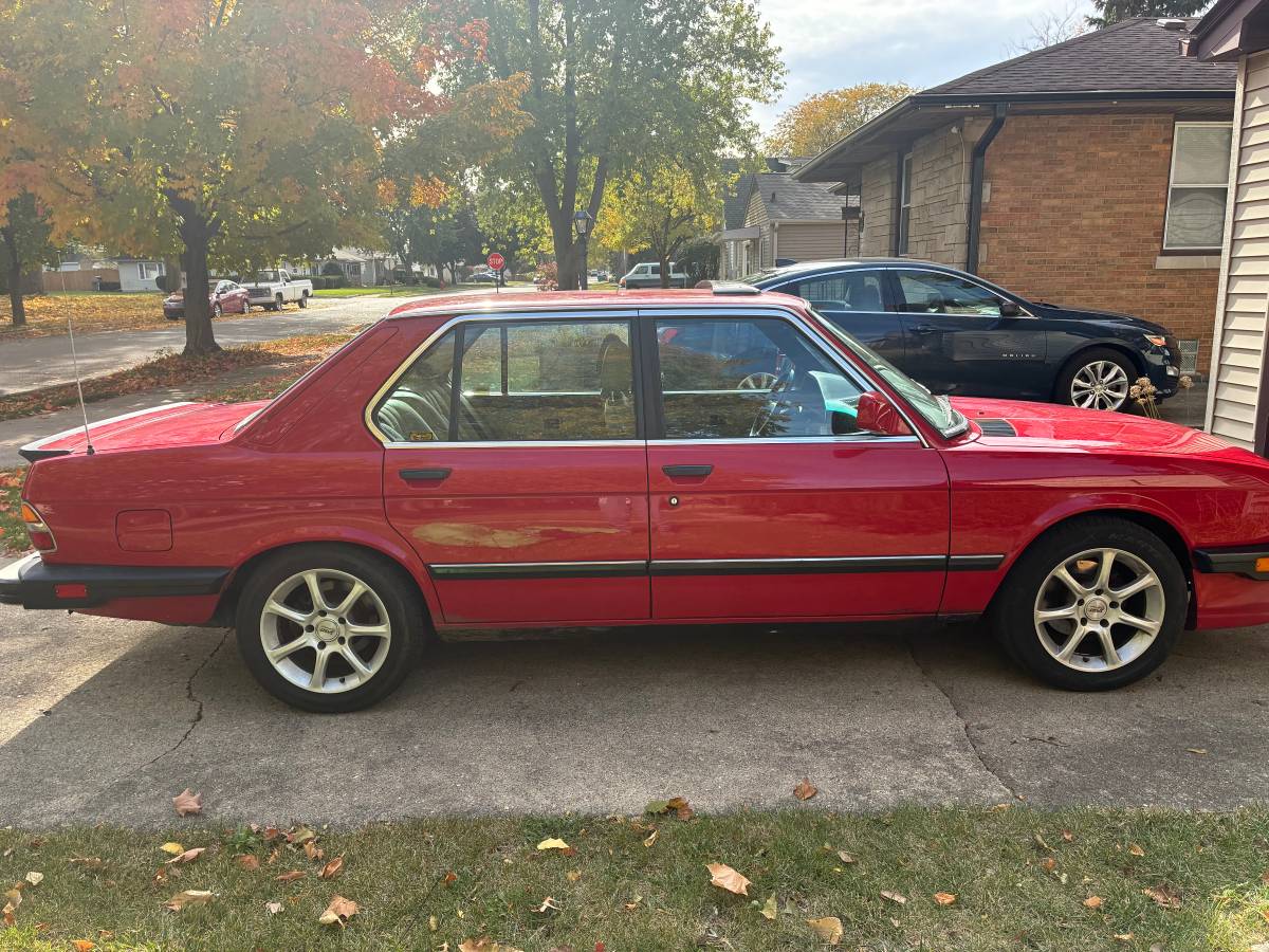Bmw-535is-1988-red-1
