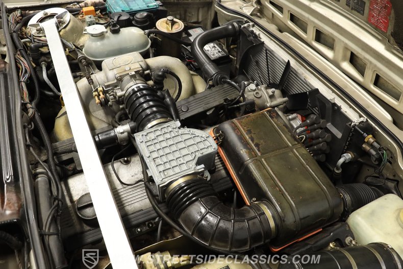 Bmw-635csi-1989-Champagne-Gold-Black-9