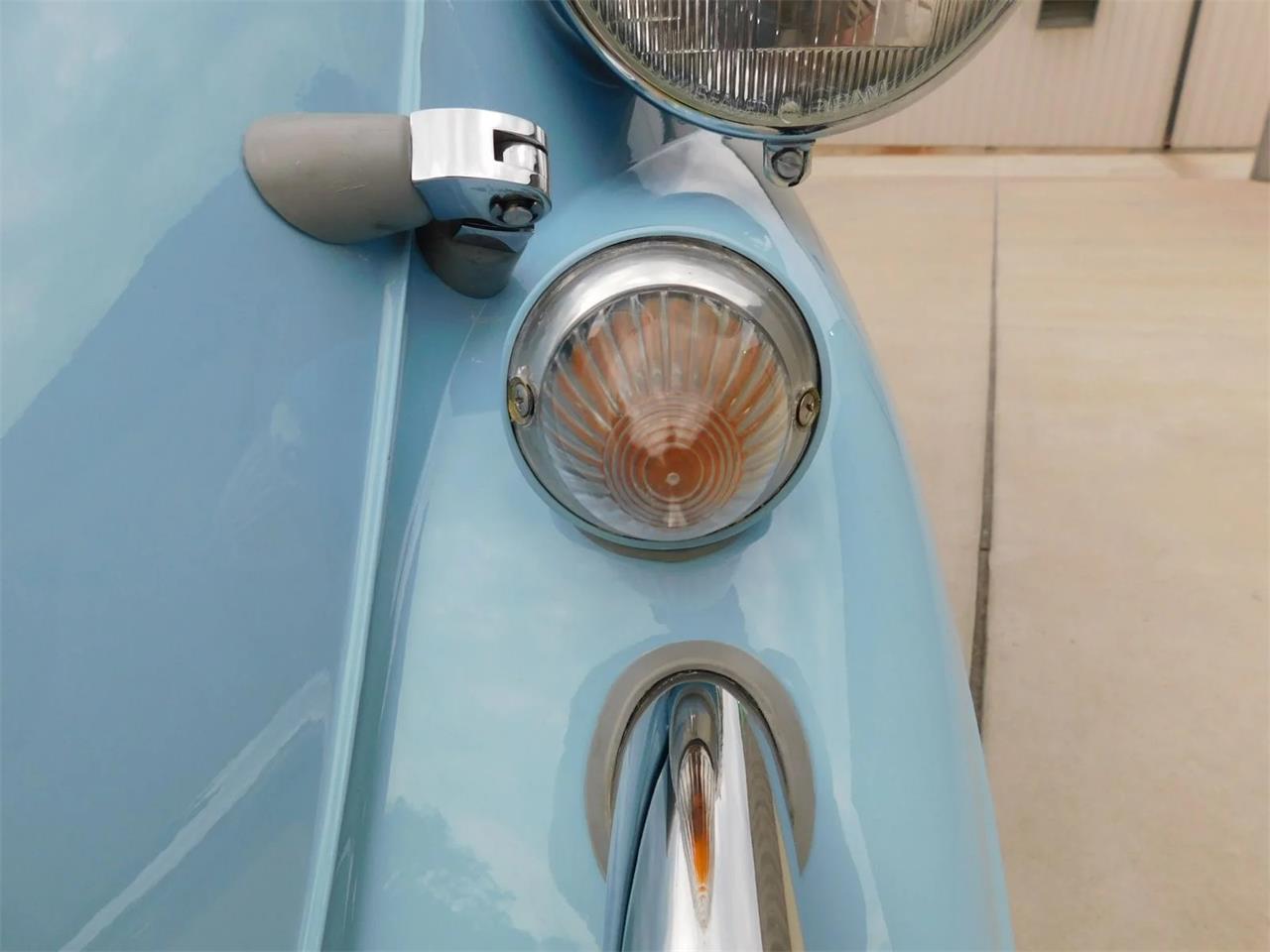 Bmw-Isetta-1957-Isetta-Cream-10