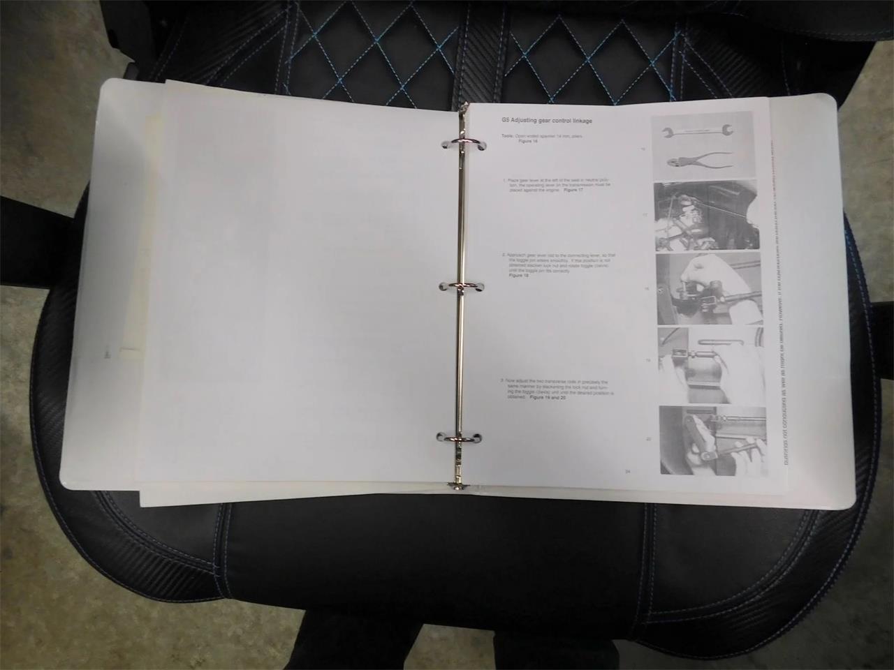 Bmw-Isetta-1957-Isetta-Cream-12