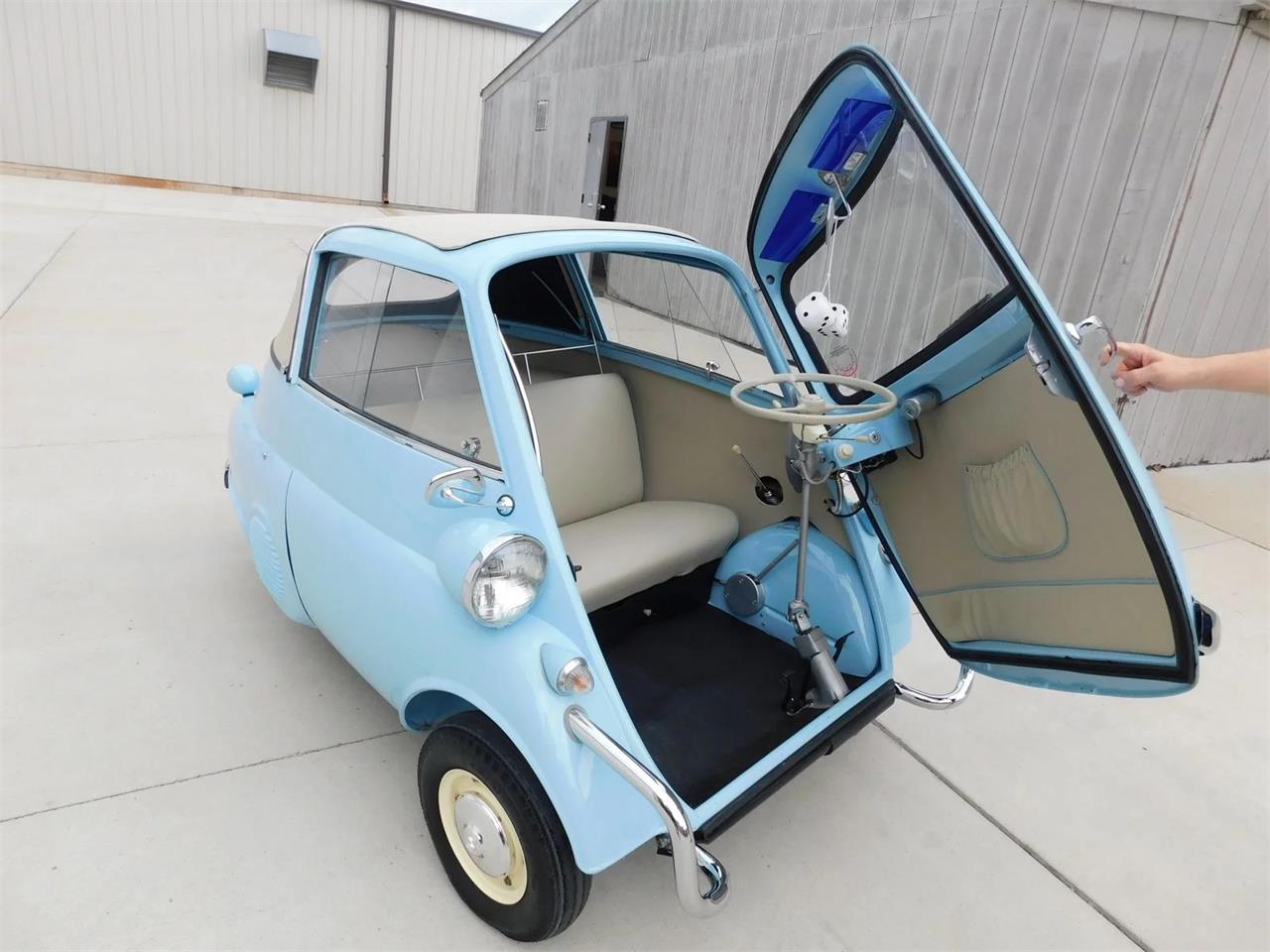Bmw-Isetta-1957-Isetta-Cream-13