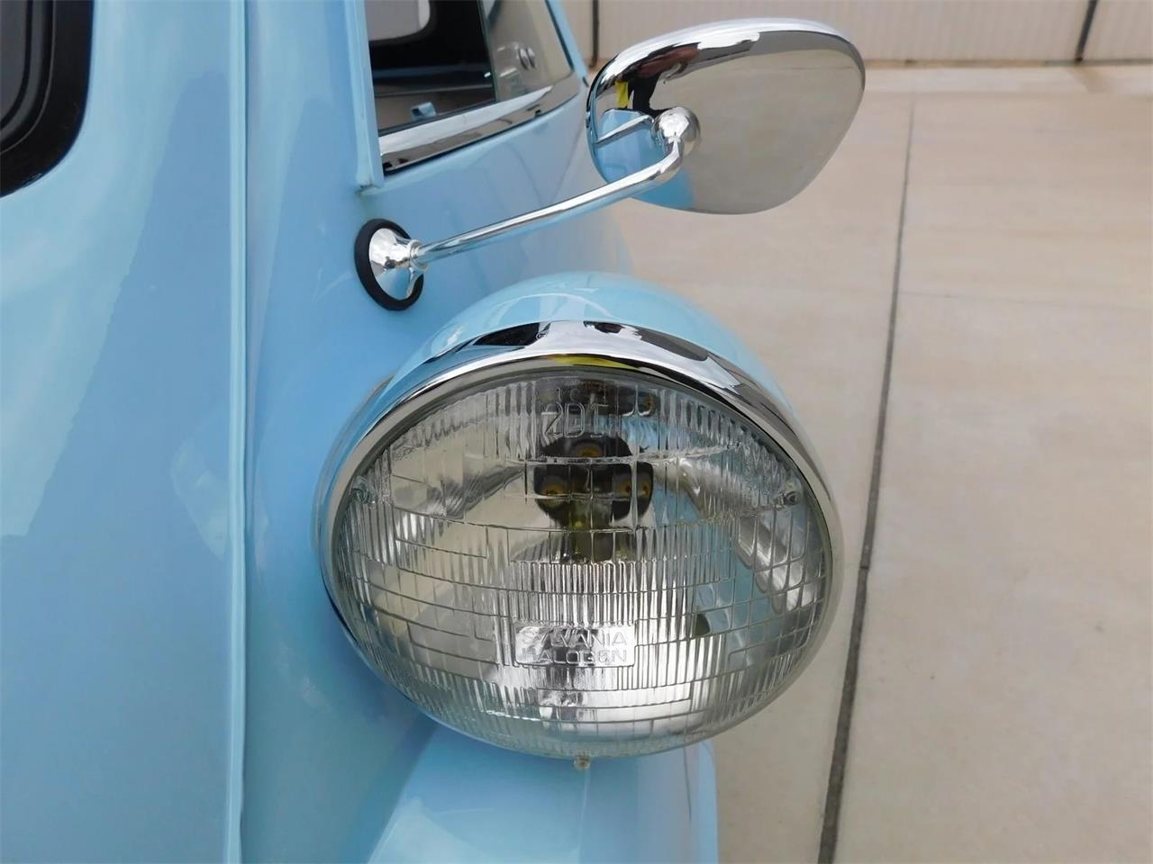 Bmw-Isetta-1957-Isetta-Cream-9