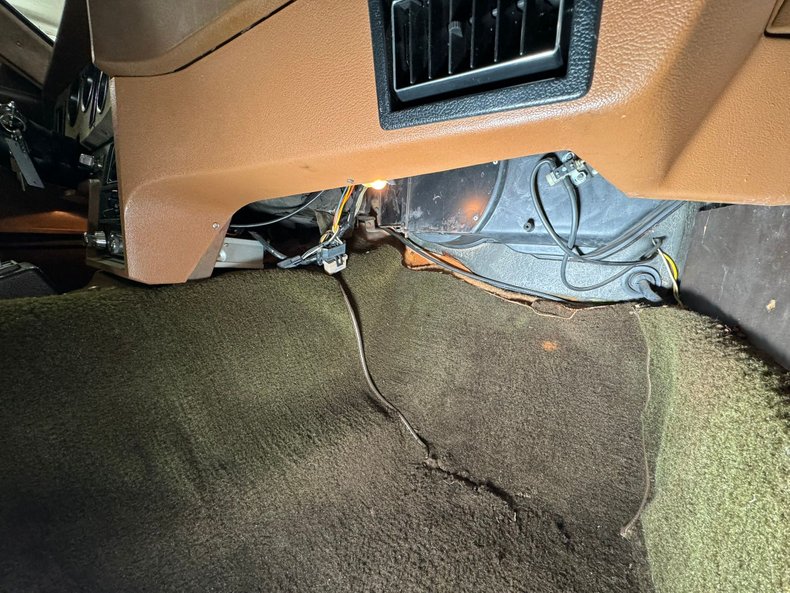 Bricklin-Sv-1-1975-Suntan-Saddle-48