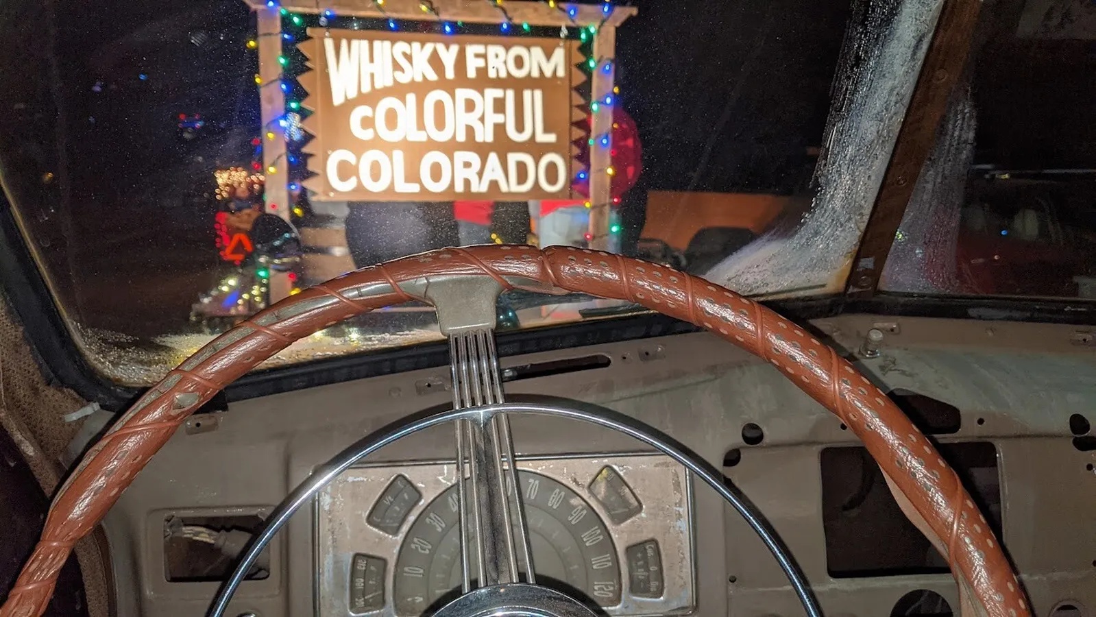 Buick-40-1938-Maroon-Beige-11