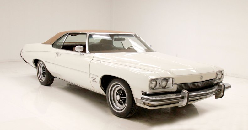 Buick-Centurion-1973-White-Saddle-11