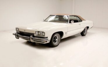 Buick-Centurion-1973-White-Saddle-25