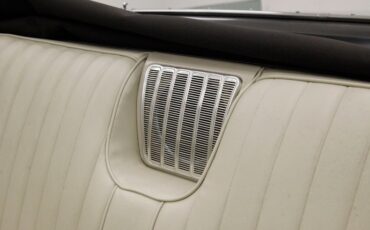 Buick-Electra-225-1963-Willow-Green-Ivory-1