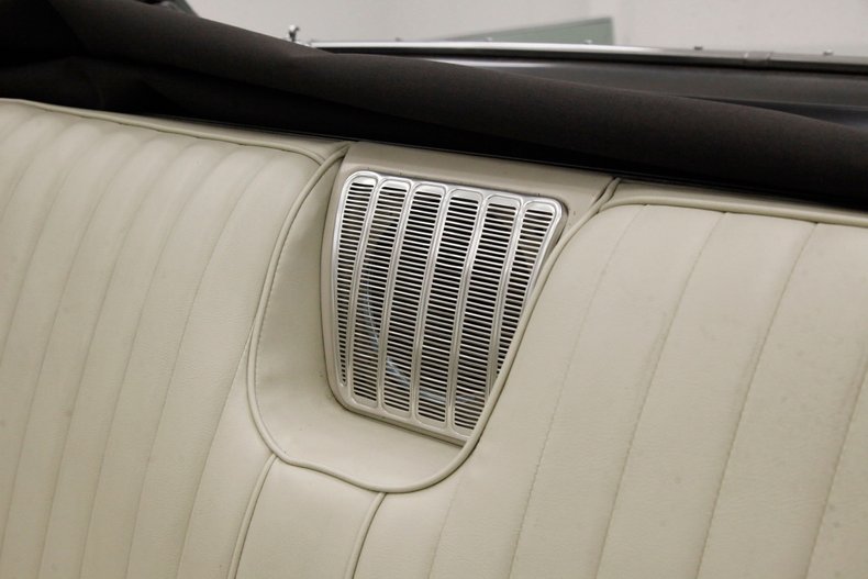 Buick-Electra-225-1963-Willow-Green-Ivory-1