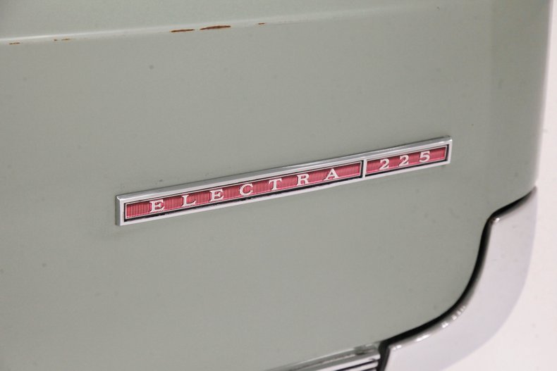 Buick-Electra-225-1963-Willow-Green-Ivory-34