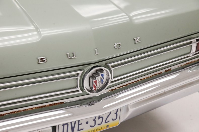 Buick-Electra-225-1963-Willow-Green-Ivory-35