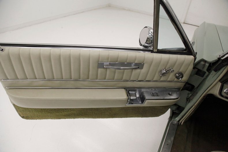 Buick-Electra-225-1963-Willow-Green-Ivory-37
