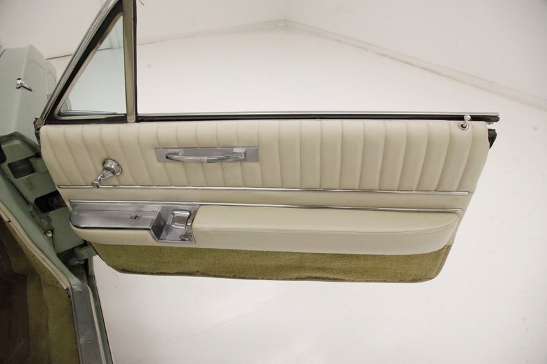 Buick-Electra-225-1963-Willow-Green-Ivory-38