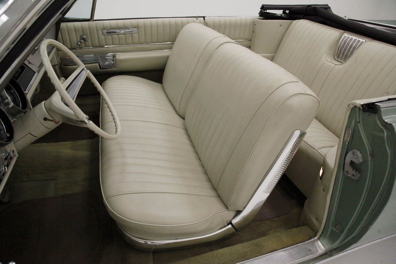 Buick-Electra-225-1963-Willow-Green-Ivory-41