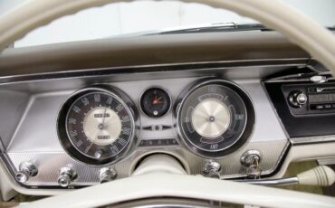 Buick-Electra-225-1963-Willow-Green-Ivory-43
