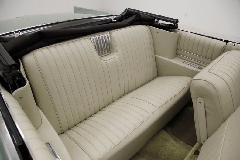 Buick-Electra-225-1963-Willow-Green-Ivory-48