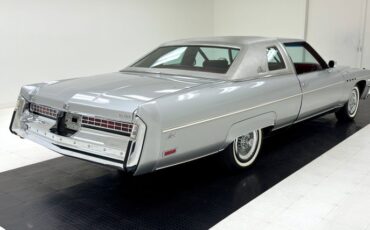 Buick-Electra-225-1975-Silver-Mist-Burgundy-11