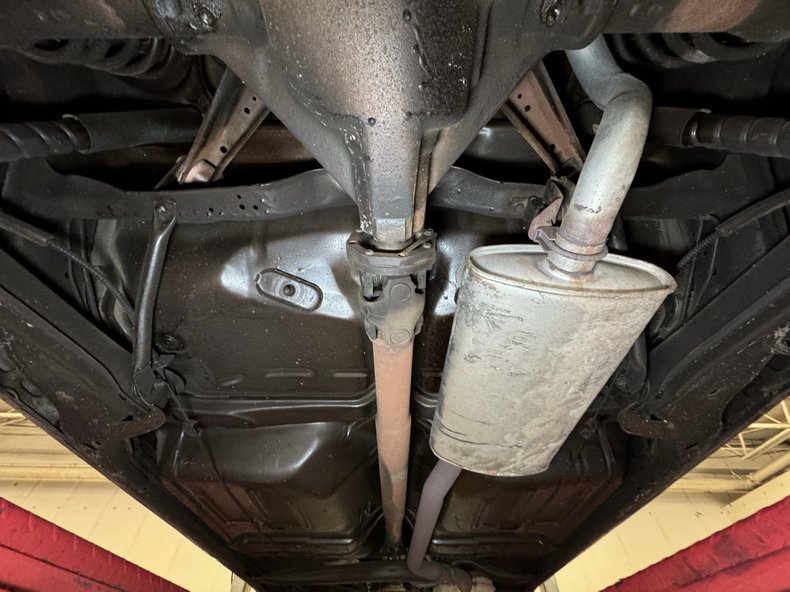 Buick-Electra-225-1975-Silver-Mist-Burgundy-19