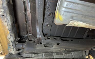 Buick-Electra-225-1975-Silver-Mist-Burgundy-35