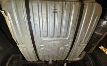 Buick-Electra-225-1975-Silver-Mist-Burgundy-38