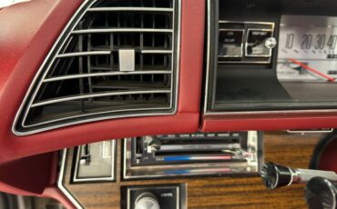 Buick-Electra-225-1975-Silver-Mist-Burgundy-47