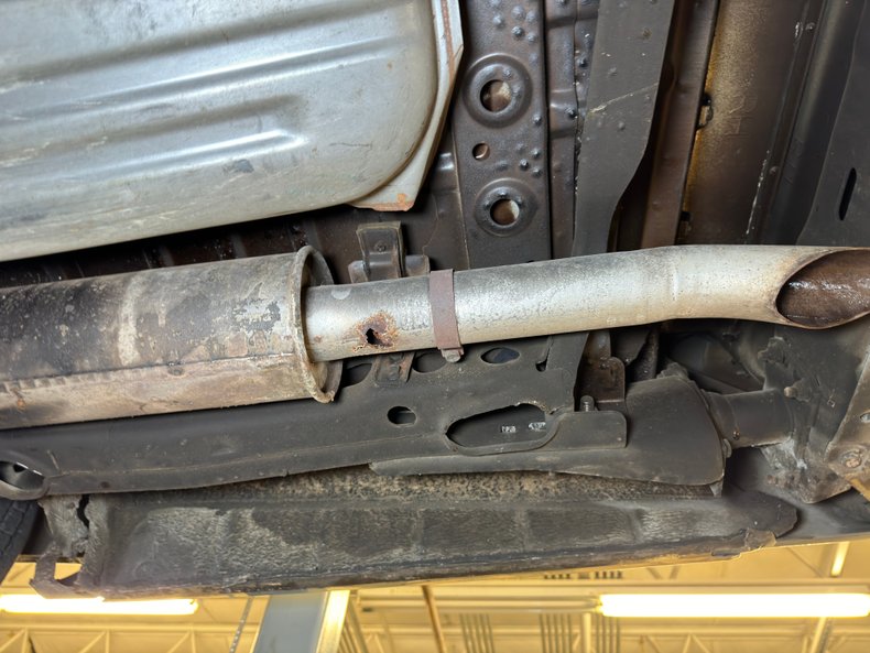 Buick-Electra-225-1975-Silver-Mist-Burgundy-49