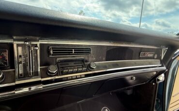 Buick-Gs-1967-Black-Black-23