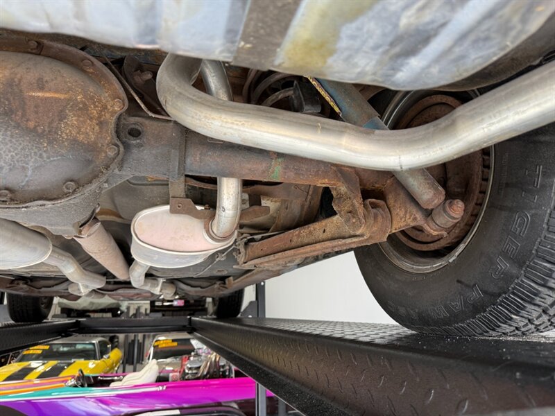 Buick-Gs-1967-Black-Black-30