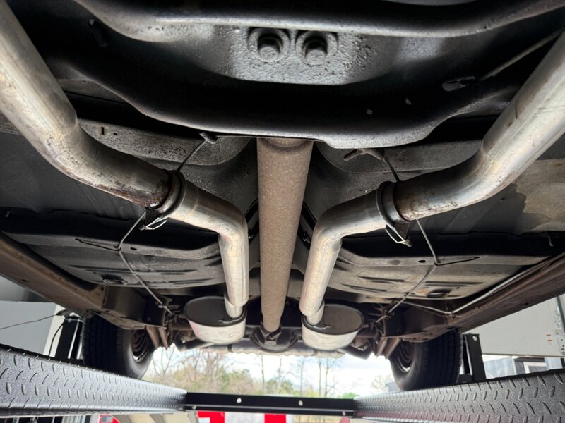 Buick-Gs-1967-Black-Black-35