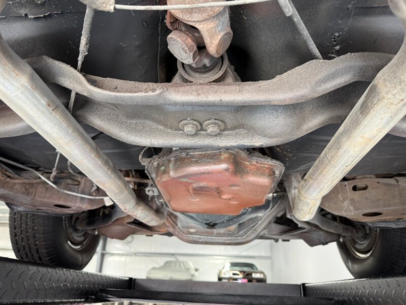 Buick-Gs-1967-Black-Black-38