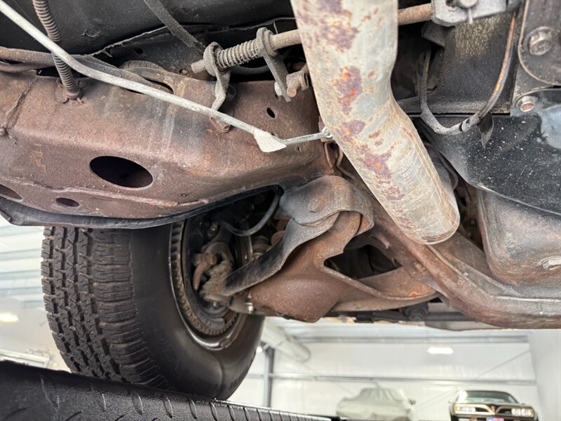 Buick-Gs-1967-Black-Black-39